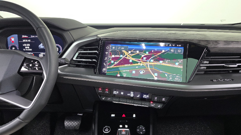 car Audi Q4 e-tron id327793 photo #14