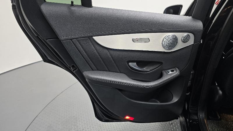 car Mercedes GLC id328085 photo #25