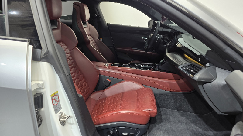 car Audi E-tron GT id328132 photo #26
