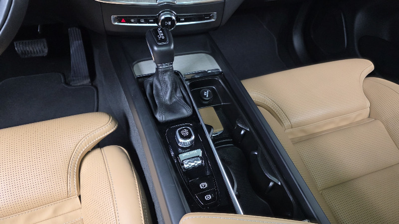 car Volvo XC60 id328411 photo #9