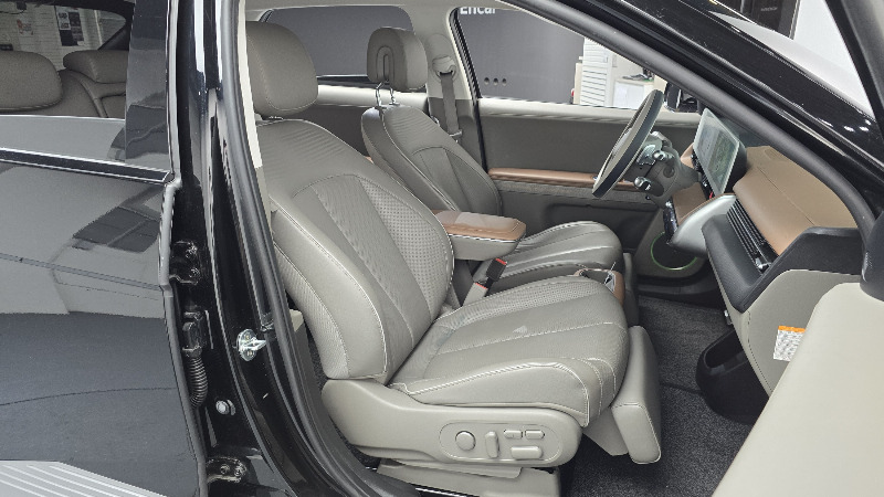 car Hyundai IONIQ 5 id328501 photo #26