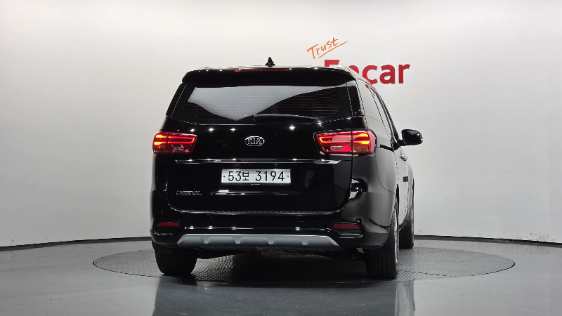 car KIA Carnival id328739 photo #4