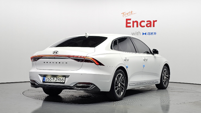car Hyundai Grandeur id328767 photo #2