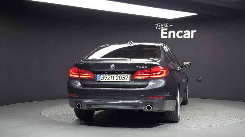 car BMW 5 Series id329146 photo #4