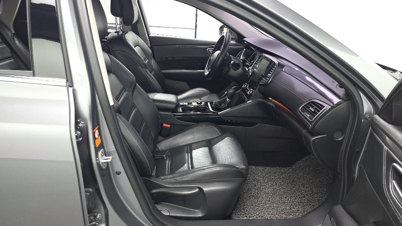 car Renault Samsung SM6 id329302 photo #11