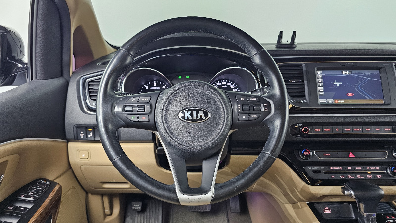 car KIA Carnival id329379 photo #13
