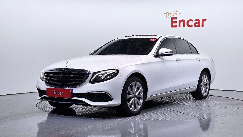 car Mercedes E-Class id329450 main photo
