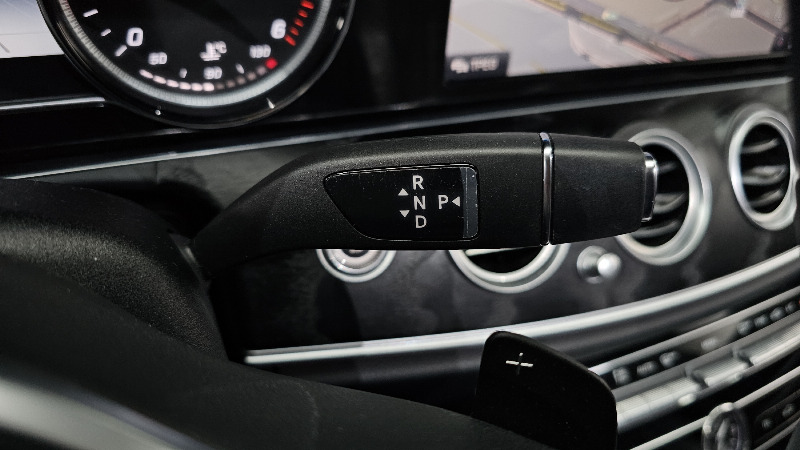 car Mercedes E-Class id329561 photo #9