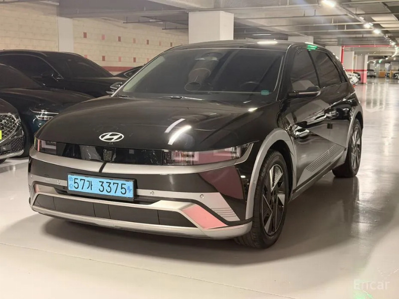 car Hyundai IONIQ 5 id329569 main photo