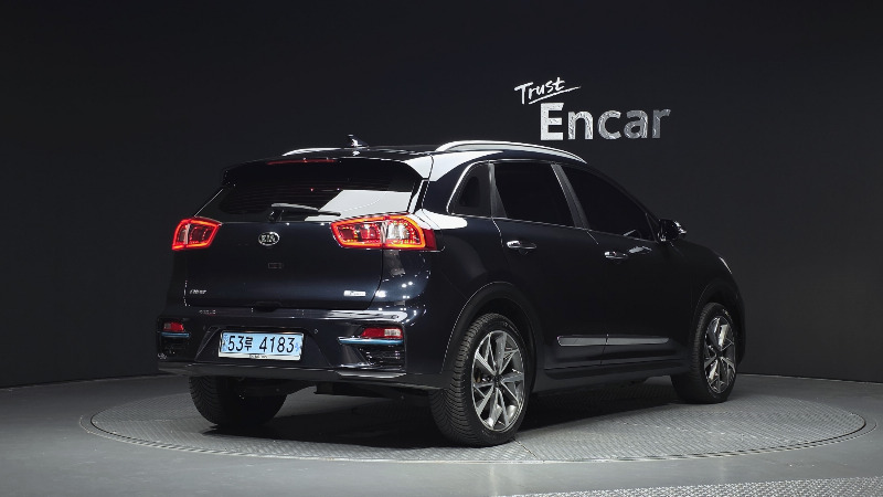 car KIA Niro id330029 photo #2