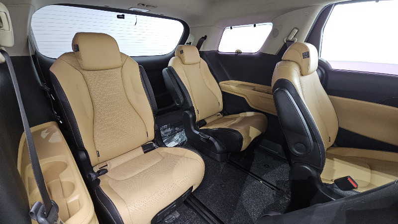 car KIA Carnival id330421 photo #18