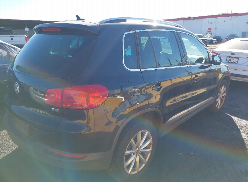 car Volkswagen Tiguan id330634 photo #4