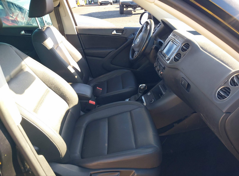 car Volkswagen Tiguan id330634 photo #5