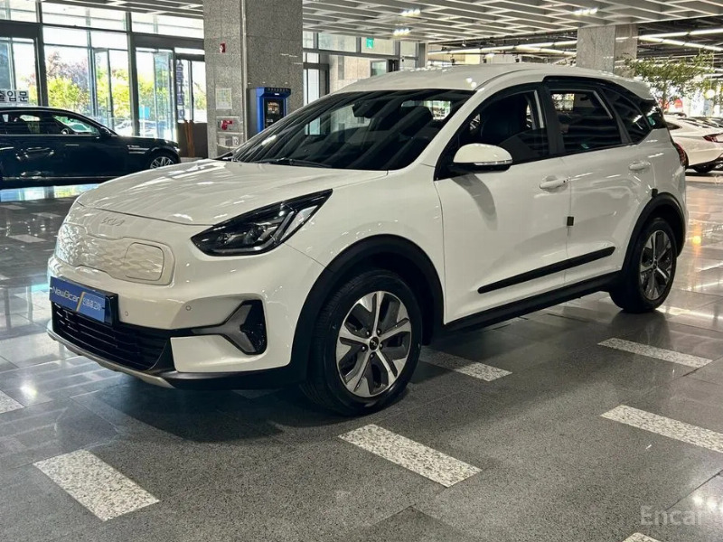 car KIA Niro id330659 photo #3