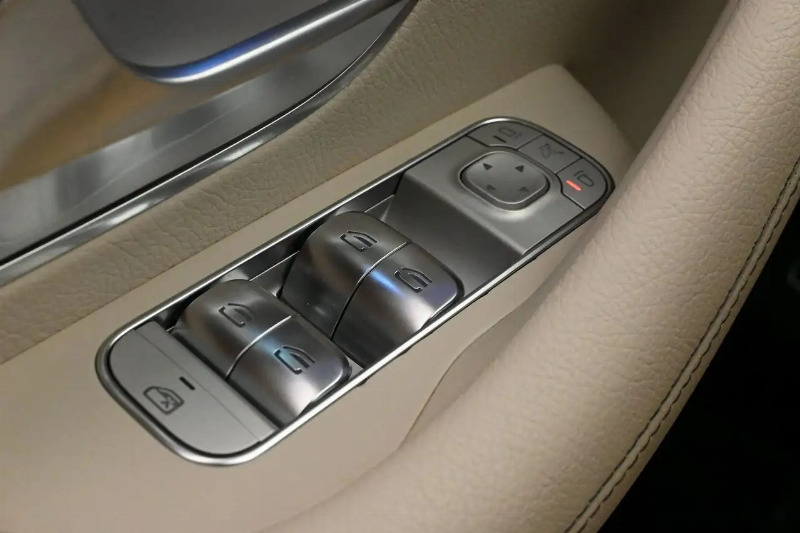 car Mercedes GLE id330925 photo #11