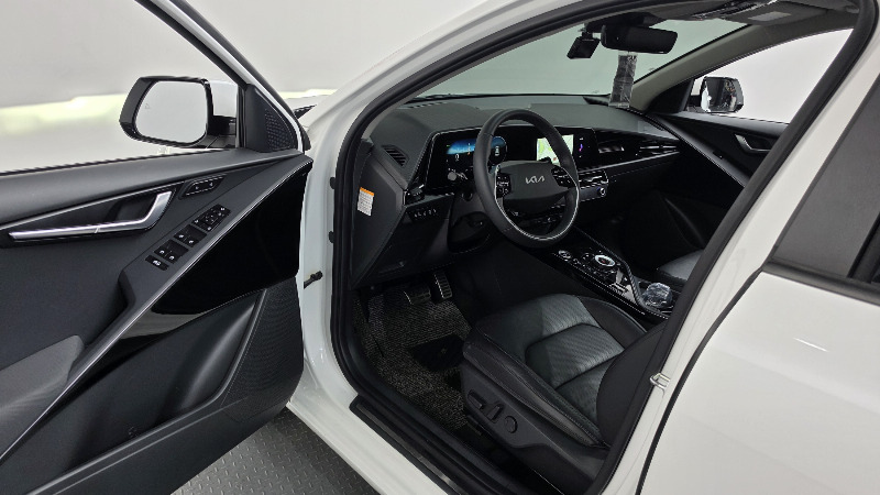car KIA Niro id330958 photo #10
