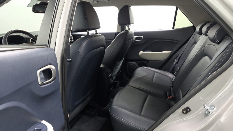 car Hyundai Venue id330977 photo #11