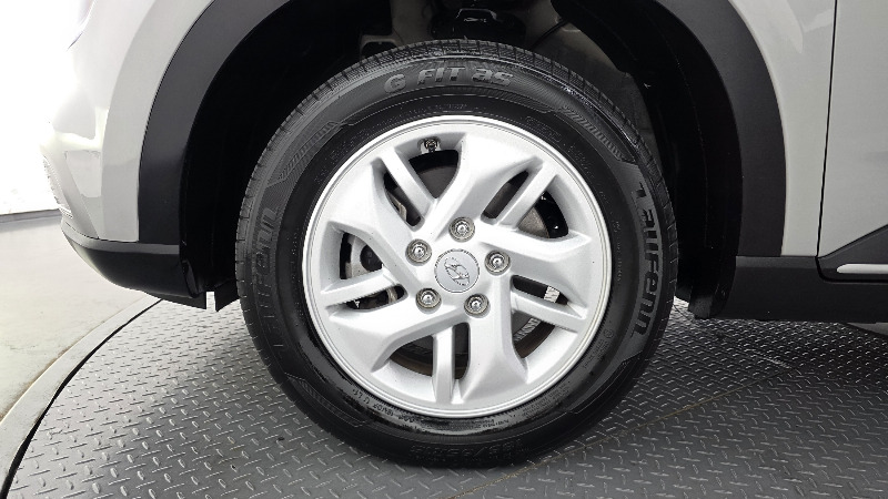 car Hyundai Venue id330977 photo #5