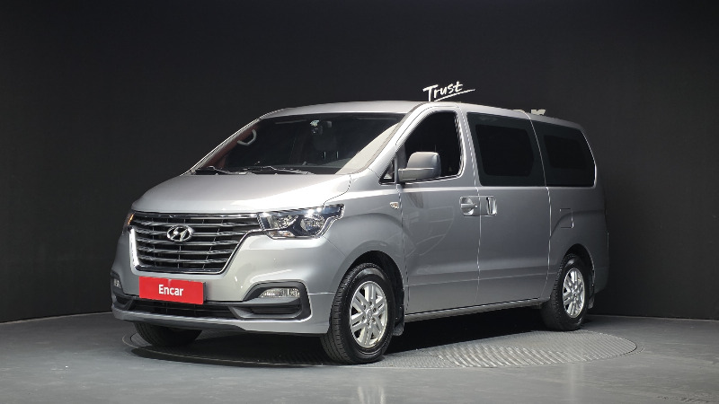 car Hyundai Grand Starex id331051 main photo