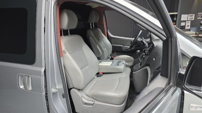 car Hyundai Grand Starex id331051 photo #11
