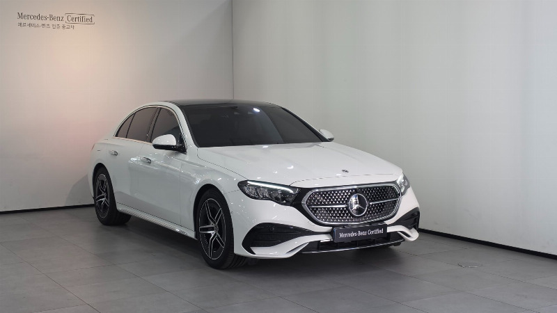 car Mercedes E-Class id331075 main photo
