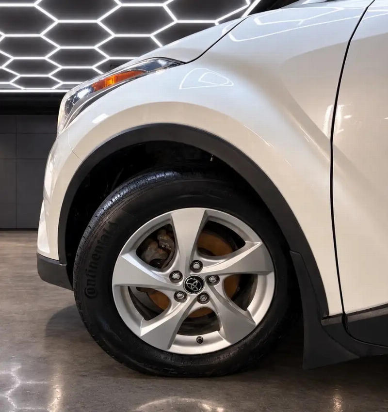 car Toyota C-HR id331288 photo #5