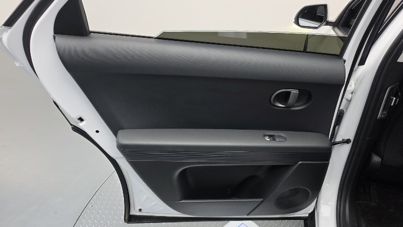 car Hyundai IONIQ 5 id331669 photo #25
