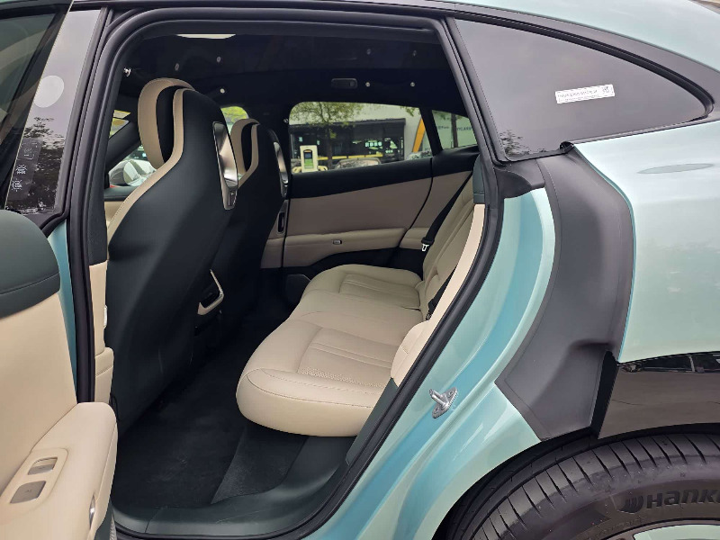 car Xiaomi YU7 id331736 photo #14