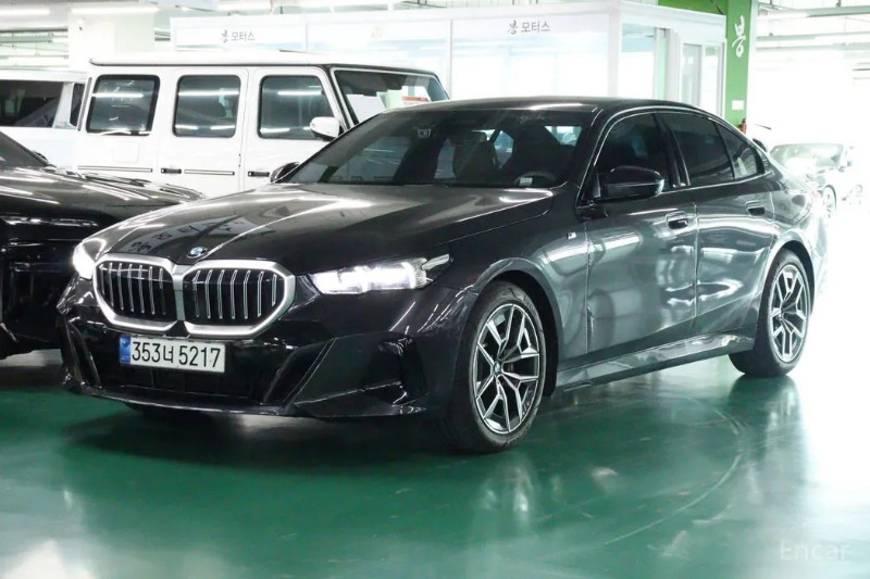 car BMW 5 Series id331854 photo #2