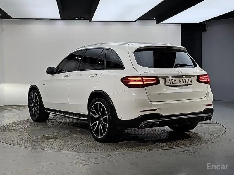 car Mercedes GLC id332150 photo #3
