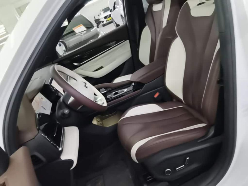car Geely Xingyue L id332175 photo #15