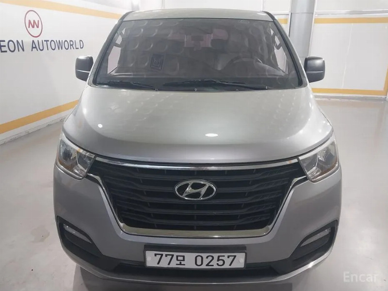 car Hyundai Grand Starex id332198 photo #2