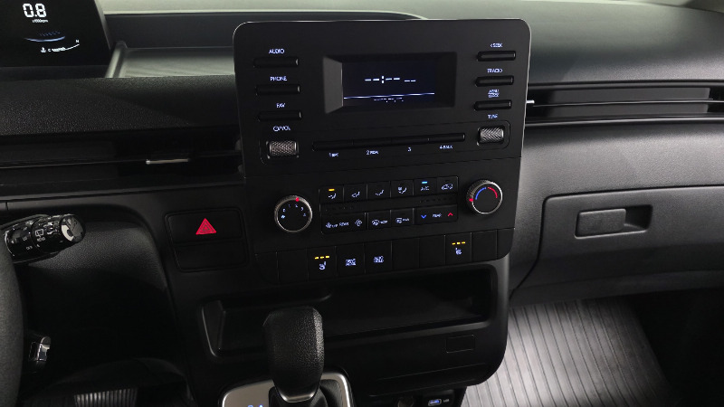 car Hyundai Staria id332277 photo #14