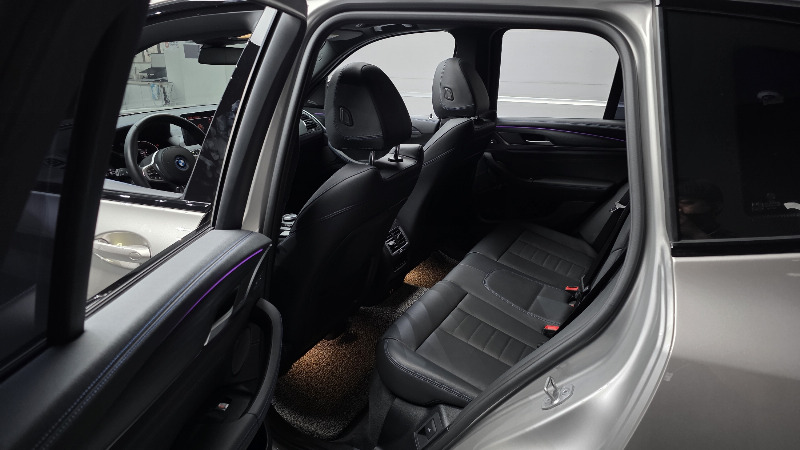 car BMW iX3 id332418 photo #11