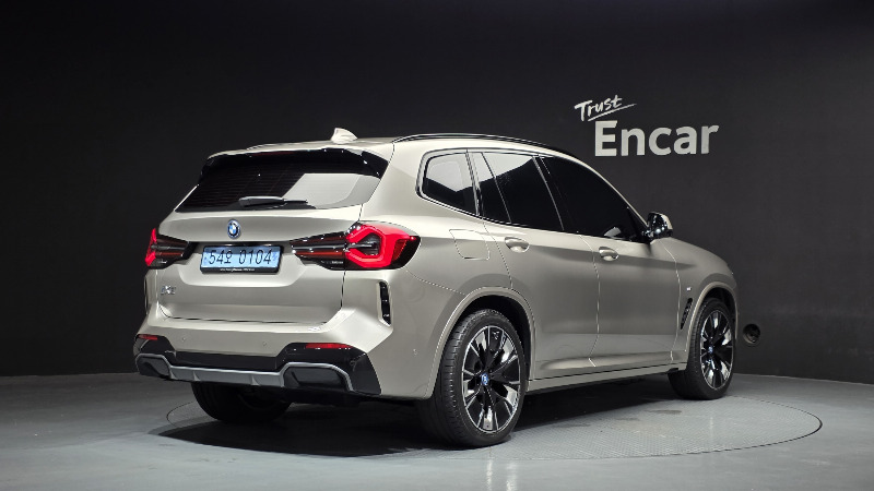 car BMW iX3 id332418 photo #2