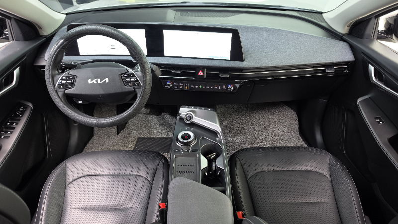 car KIA EV6 id332874 photo #7