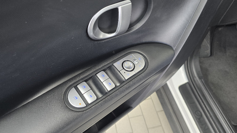 car Hyundai IONIQ 5 id332887 photo #29