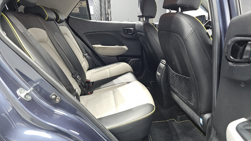 car Hyundai Venue id332961 photo #11