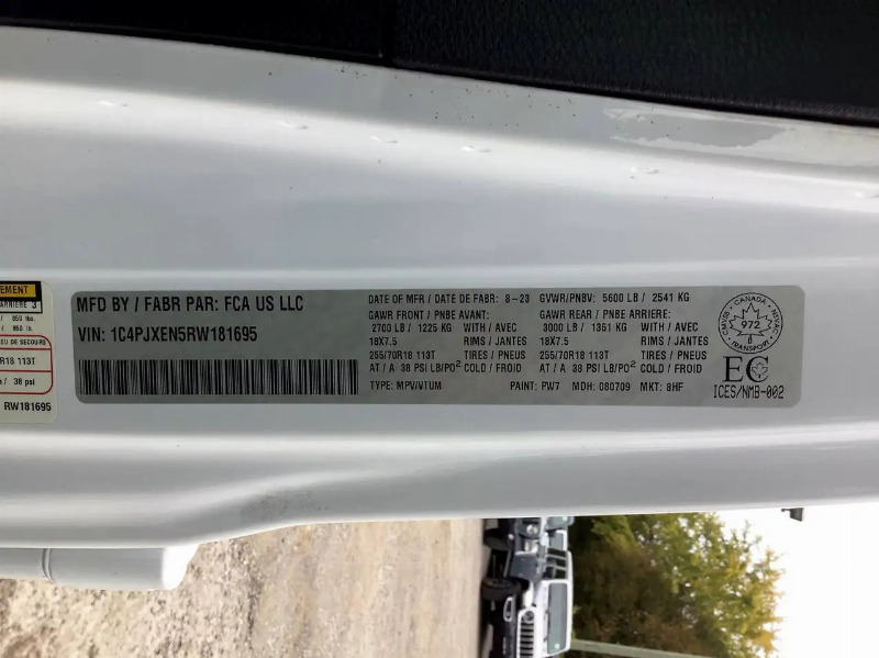 car Jeep Wrangler id332999 photo #17