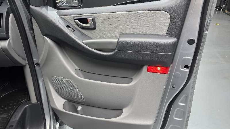 car Hyundai Grand Starex id333099 photo #24