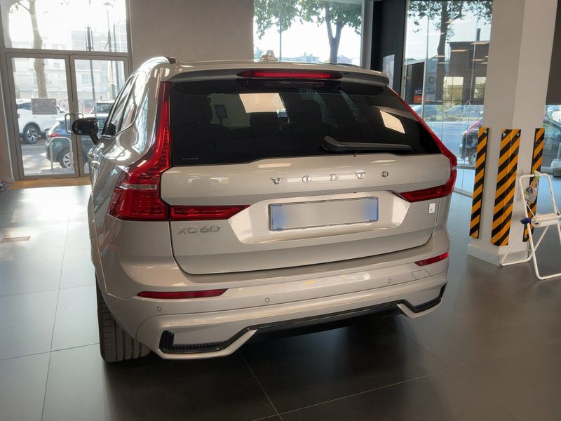 car Volvo XC60 id333606 photo #5