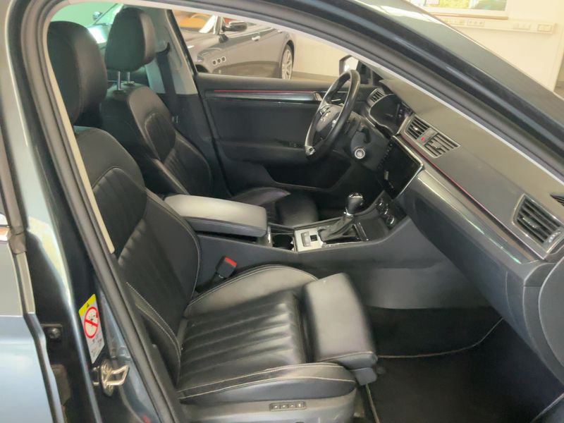car Skoda Superb id333674 photo #11