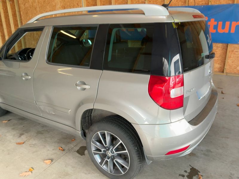 car Skoda Yeti id333687 photo #3