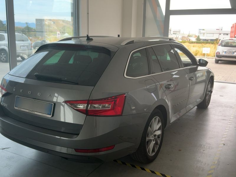 car Skoda Superb id333702 photo #6