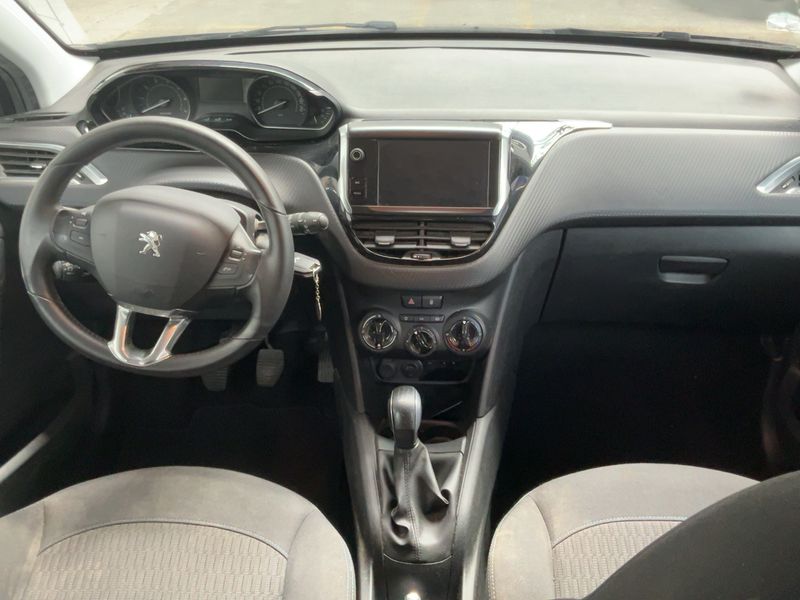 car Peugeot 208 id333748 photo #12