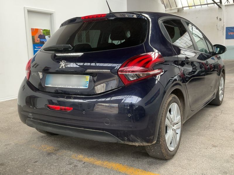 car Peugeot 208 id333748 photo #6