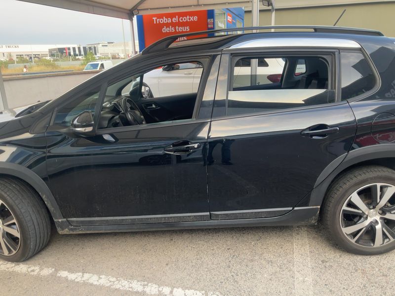 car Peugeot 2008 id333768 photo #4