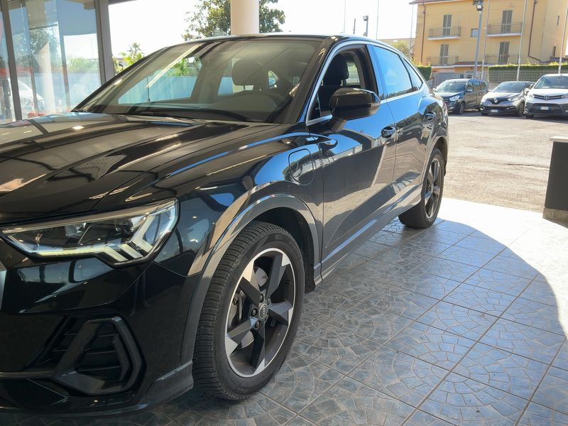 car Audi Q3 id333795 photo #2
