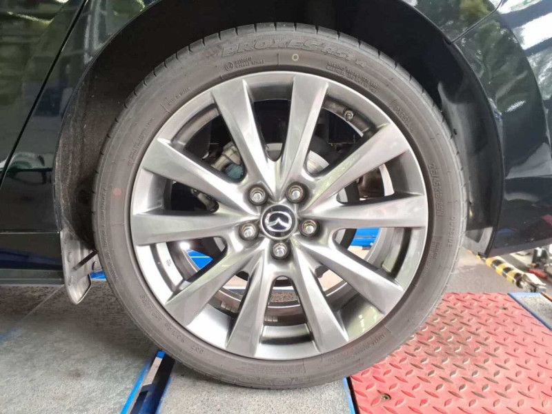 car Mazda 3 id334032 photo #9