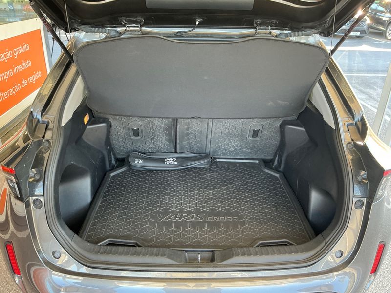 car Toyota Yaris Cross id334105 photo #10